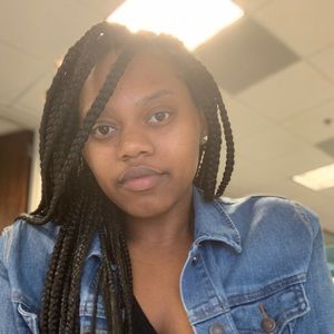 Meet your Posher, Nyeelah